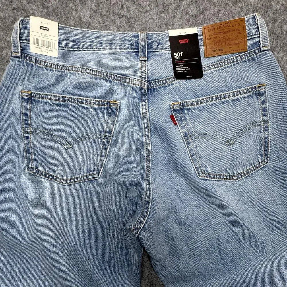 Levi's 501 '90s Jeans Mens 31x30 Blue Light Wash Straight Leg Lightweight Denim